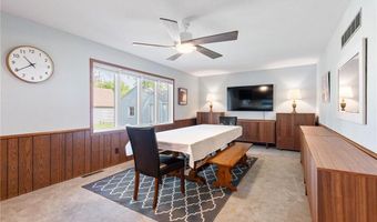 902 11th Ave SW, Austin, MN 55912