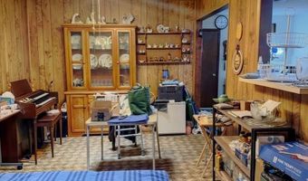 1921 Villa Dr, Artesia, NM 88210