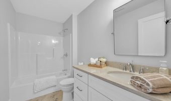 12 Hayes St 1, Acushnet, MA 02743