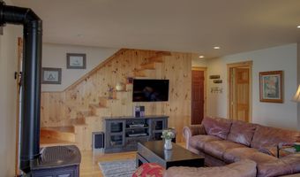 23 Mud Pt S, Alburgh, VT 05440