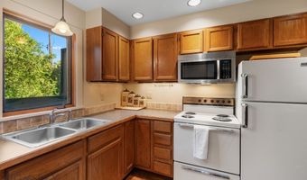 12 W Hayes H6, Bozeman, MT 59715