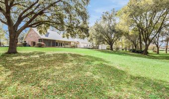 310 W Magnolia Ave, Abbeville, LA 70510