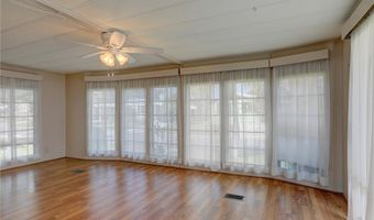 710 Hyacinth Cir, Barefoot Bay, FL 32976