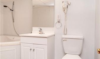 186 Heritage Rd, North Kingstown, RI 02852