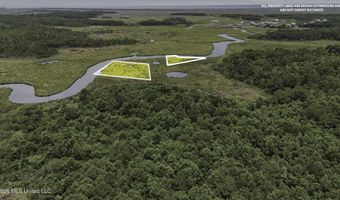 39 Th St, Bay St. Louis, MS 39520