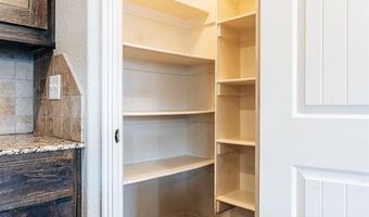 1902 Brompton St, Bentonville, AR 72713