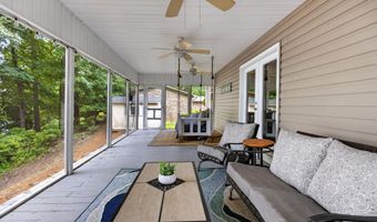 526 Muscadine Dr, Ashville, AL 35953