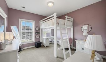 105 Morning Mist Dr, Aliquippa, PA 15001
