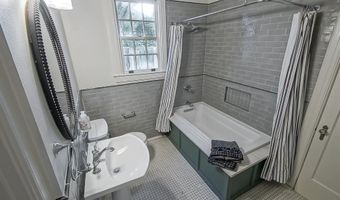 2221 Olive St, Baton Rouge, LA 70806
