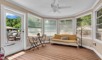 382 Wheaton Ave, Bayville, NJ 08721