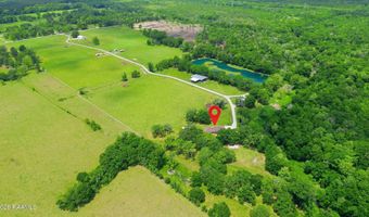 776 Sand Pit Rd, Arnaudville, LA 70512