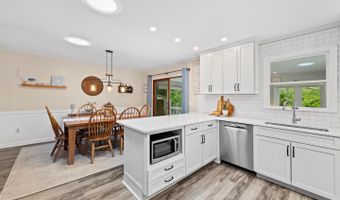 608 PEBBLE Ct, Bethany Beach, DE 19930