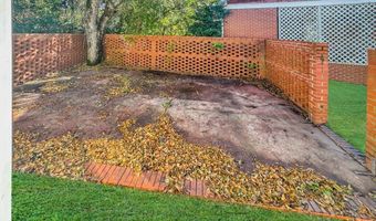 150 Georgia Ave, Barnesville, GA 30204