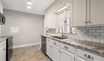 1008 8th Ave NW, Austin, MN 55912