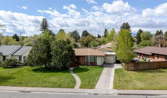 508 Circle Dr E, Cody, WY 82414