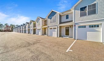 5 Dumaine Ave N, Nashua, NH 03063