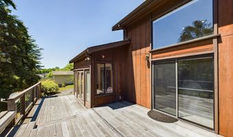 3122 St Louis Rd, Arcata, CA 95521