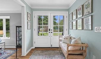 20 Martingale Rd, Amherst, NH 03031