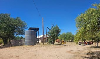 2190 Dark Star Rd, Benson, AZ 85602