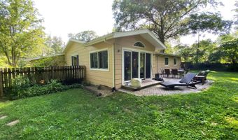 76 Mulligan Rd, Athens, OH 45701