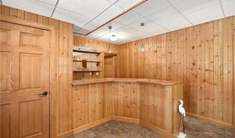 934 Lake Viking Ter, Altamont, MO 64620