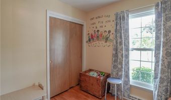 2077 Daniels Ave, Akron, OH 44312