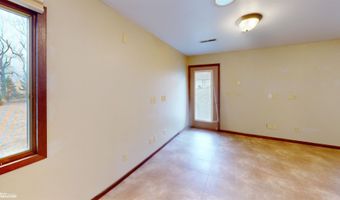 317 E 1st St, Arthur, IA 51431