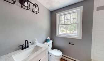 112 Cranberry Ridge Rd, Glocester, RI 02857