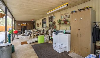 25047 MADISON St, Astatula, FL 34705