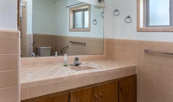 303 MESA Dr, Aztec, NM 87410