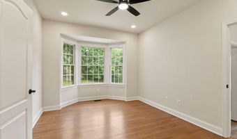 43864 ASHLAWN Ct, Ashburn, VA 20147