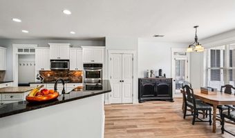 5305 Magnolia Gardens Ln NW, Acworth, GA 30101