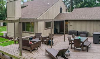 3735 Tremont Ln, Ann Arbor, MI 48105