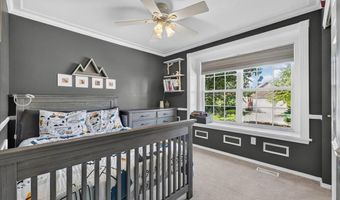 918 Claybend Dr, Ballwin, MO 63011