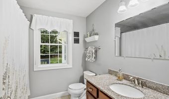 35 Quail Run, Ayer, MA 01432