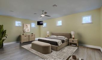 102 Angelfish Ct, Aransas Pass, TX 78336