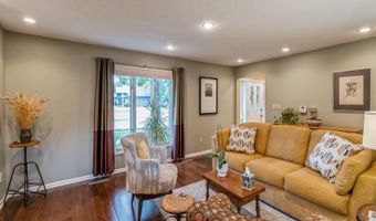 3411 Madison Ct, Ames, IA 50010