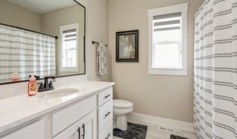 210 31st St SE, Altoona, IA 50009