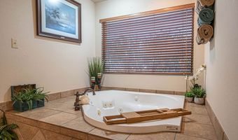 13633 US HIGHWAY 87 S, Adkins, TX 78101