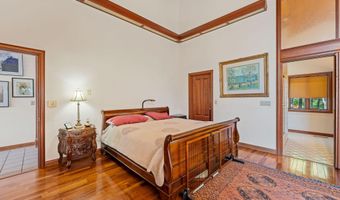 1999 Tolman Creek Rd, Ashland, OR 97520