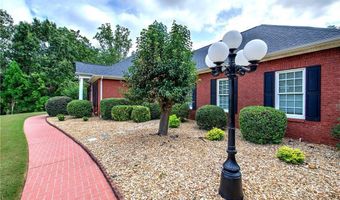 29 Hunters Ridge Dr, Adairsville, GA 30103