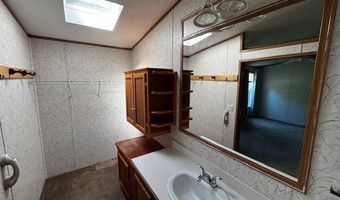 21 Brighton Rd, Athens, ME 04912