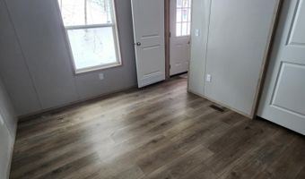 8 Deepwood Dr, Brattleboro, VT 05301