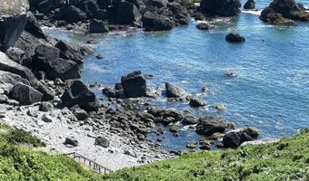 96370 NORTH Dr 8, Brookings, OR 97415