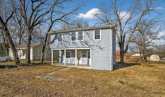 109 W Cline St, Aurora, MO 65605