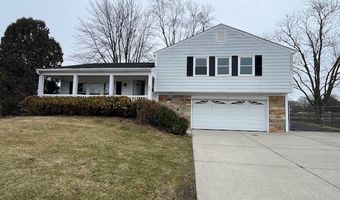 1 N Braintree Dr, Schaumburg, IL 60194