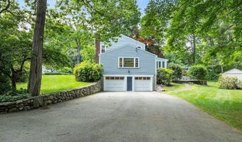15 Thoreau Rd, Acton, MA 01720