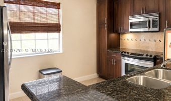 3545 Magellan Cir 358-5, Aventura, FL 33180