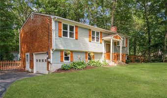 5 Teakwood Dr, Coventry, RI 02816