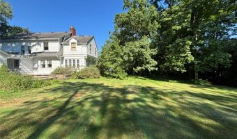 950 Merriman Rd, Akron, OH 44303